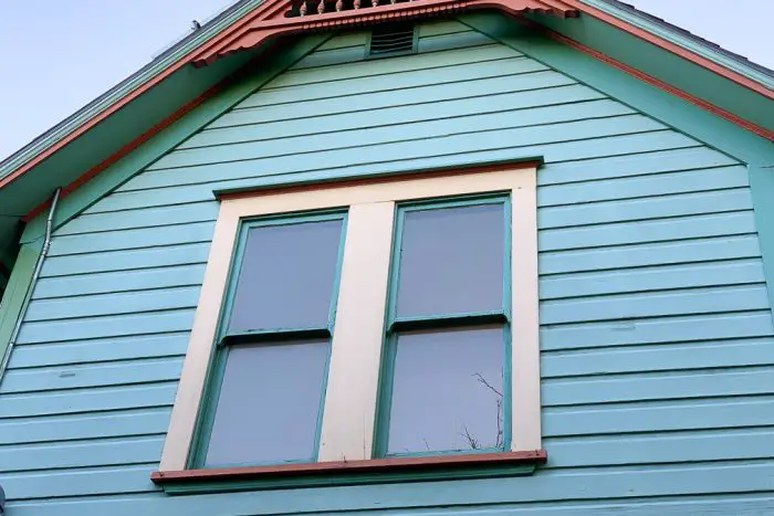 Is It Better to Restore Or Replace Old Windows?